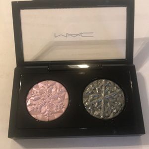 Mac eyeshadow